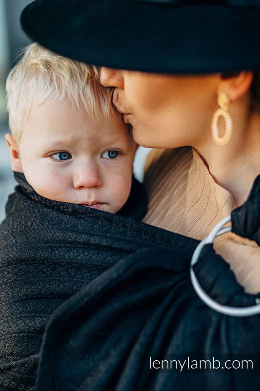 Lennylamb Ring Sling Peacock's Tail Pitch Black 59% Baumwolle, 41% Merinowolle Ring Sling Lennylamb